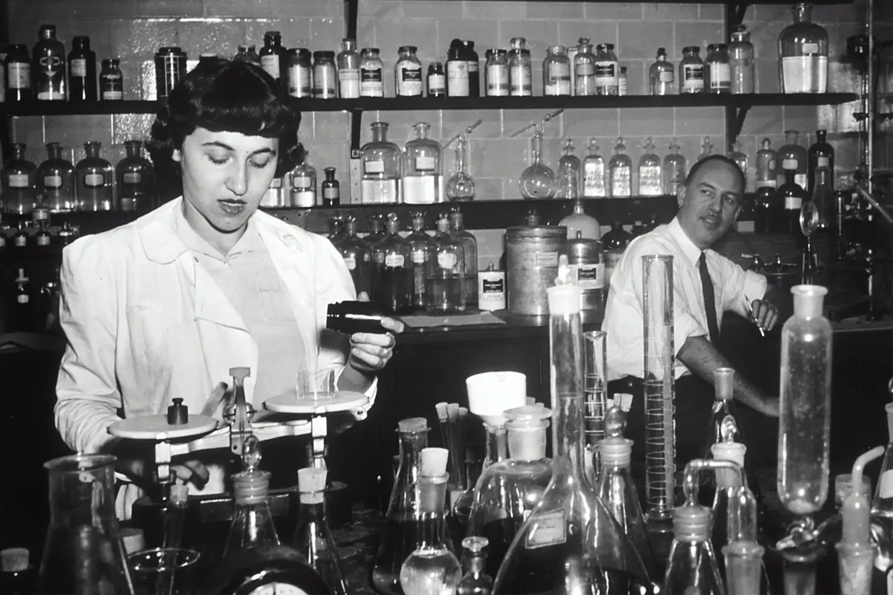 Dr. Jonathan Hartwell (right) and his assistant Sylvy R. Levy Kornberg conduct some of the earliest chemotherapy tests
