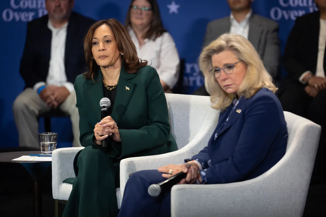 Harris Doubles Down On A Failed Anti-Trump Strategy, Championed By Political Pariahs