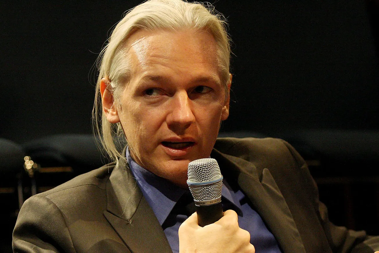 Julian Assange Describes A Dangerous Tendency In Government