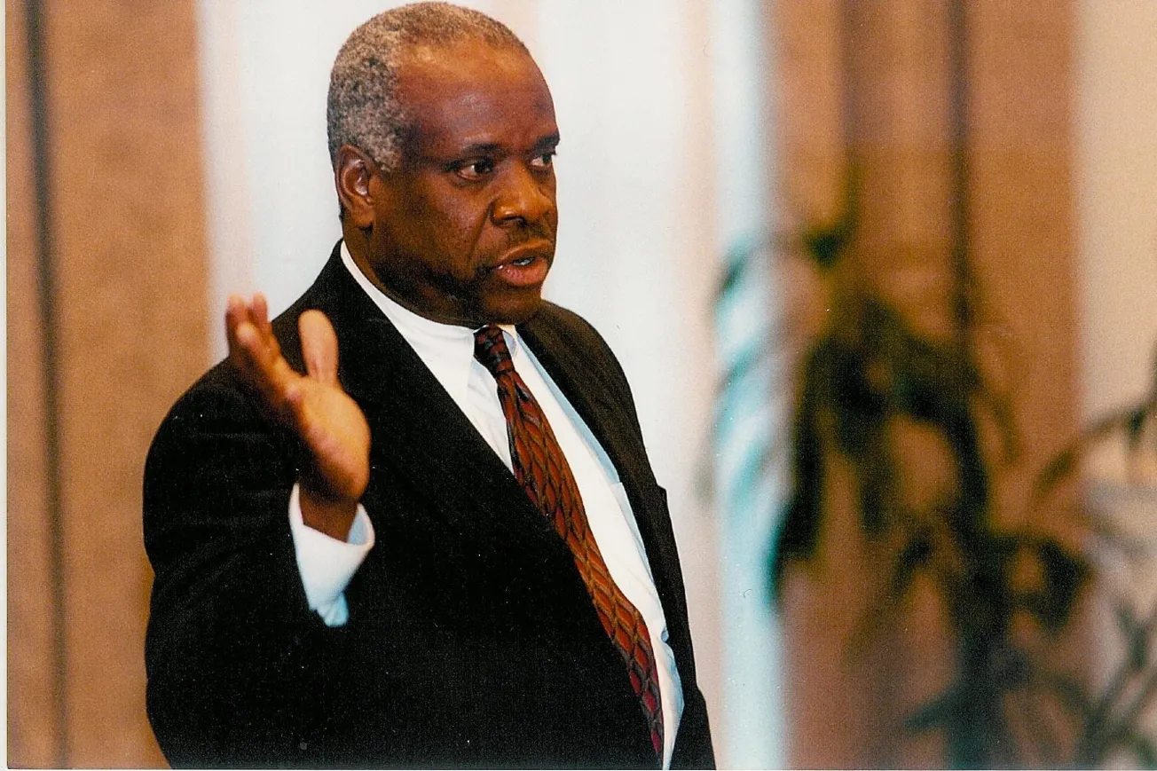 Clarence Thomas Scolds SCOTUS Over ‘Refusal To Intervene’ On Free Speech Case