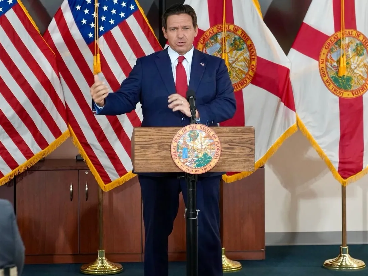 Deportation Flights Begin From Florida’s ‘Alligator Alcatraz’ Immigration Facility