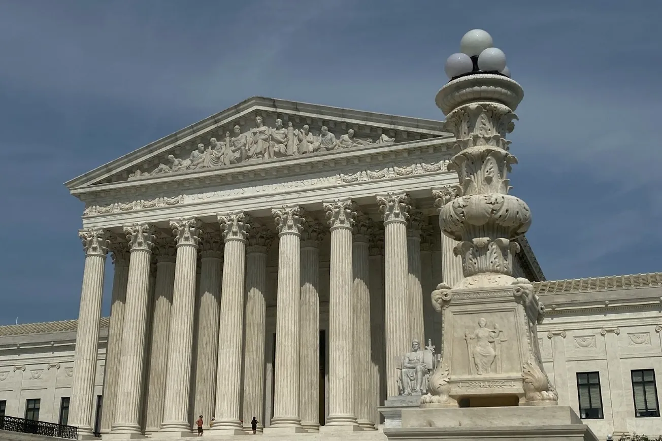 Supreme Court Backs Trump’s ICE Patrols In California