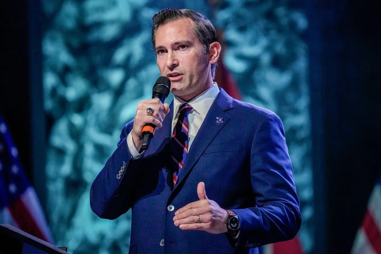 Close Tennessee Race Signals Trouble For GOP Despite Van Epps Win