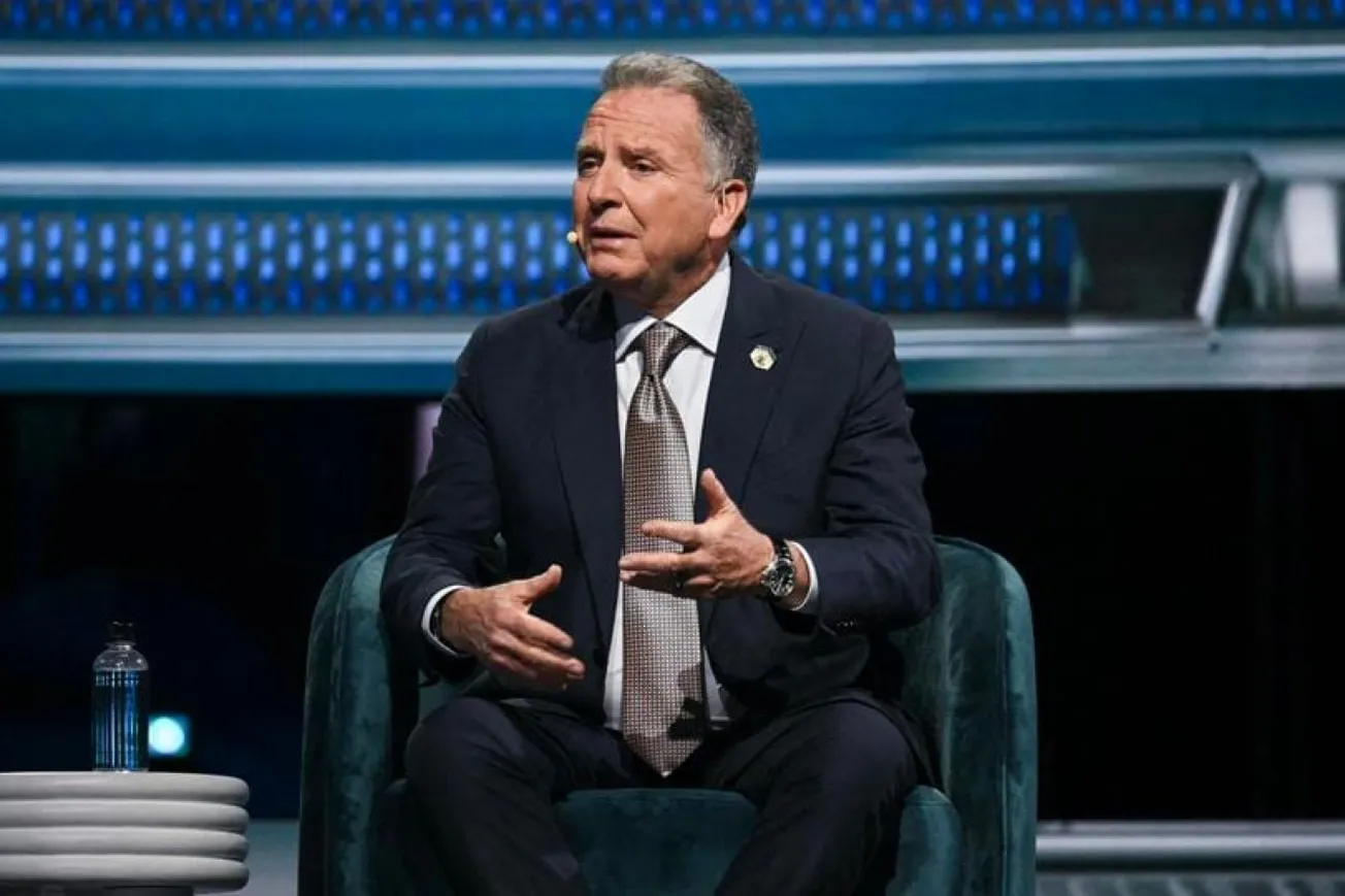 US Pushes Ukraine Peace Talks As Kremlin Envoy Heads To Miami