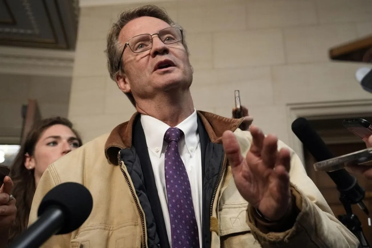 Cheez Whiz And PB&J: Inside The Best Christmas Party In Washington, DC