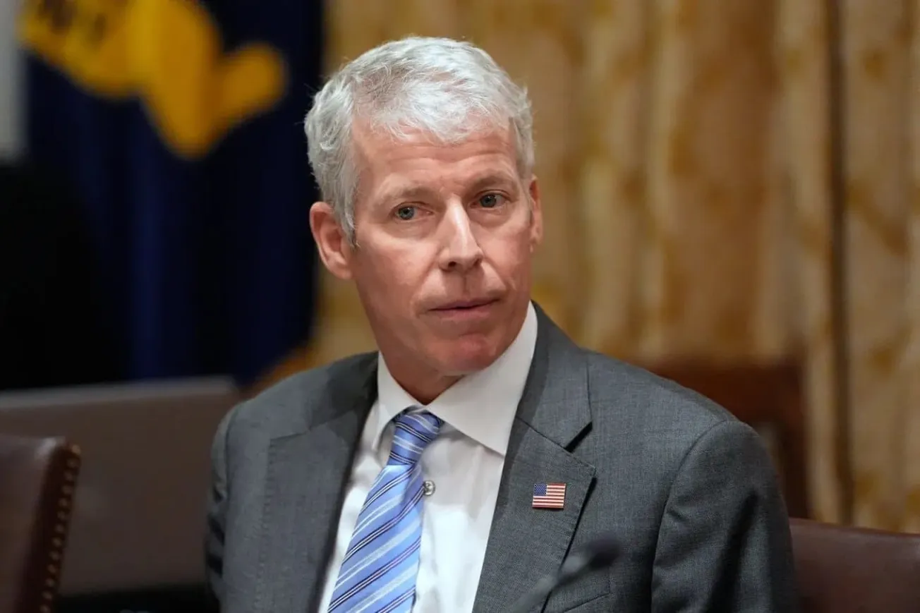 Energy Secretary Signals Path To Expanded Venezuelan Oil Output