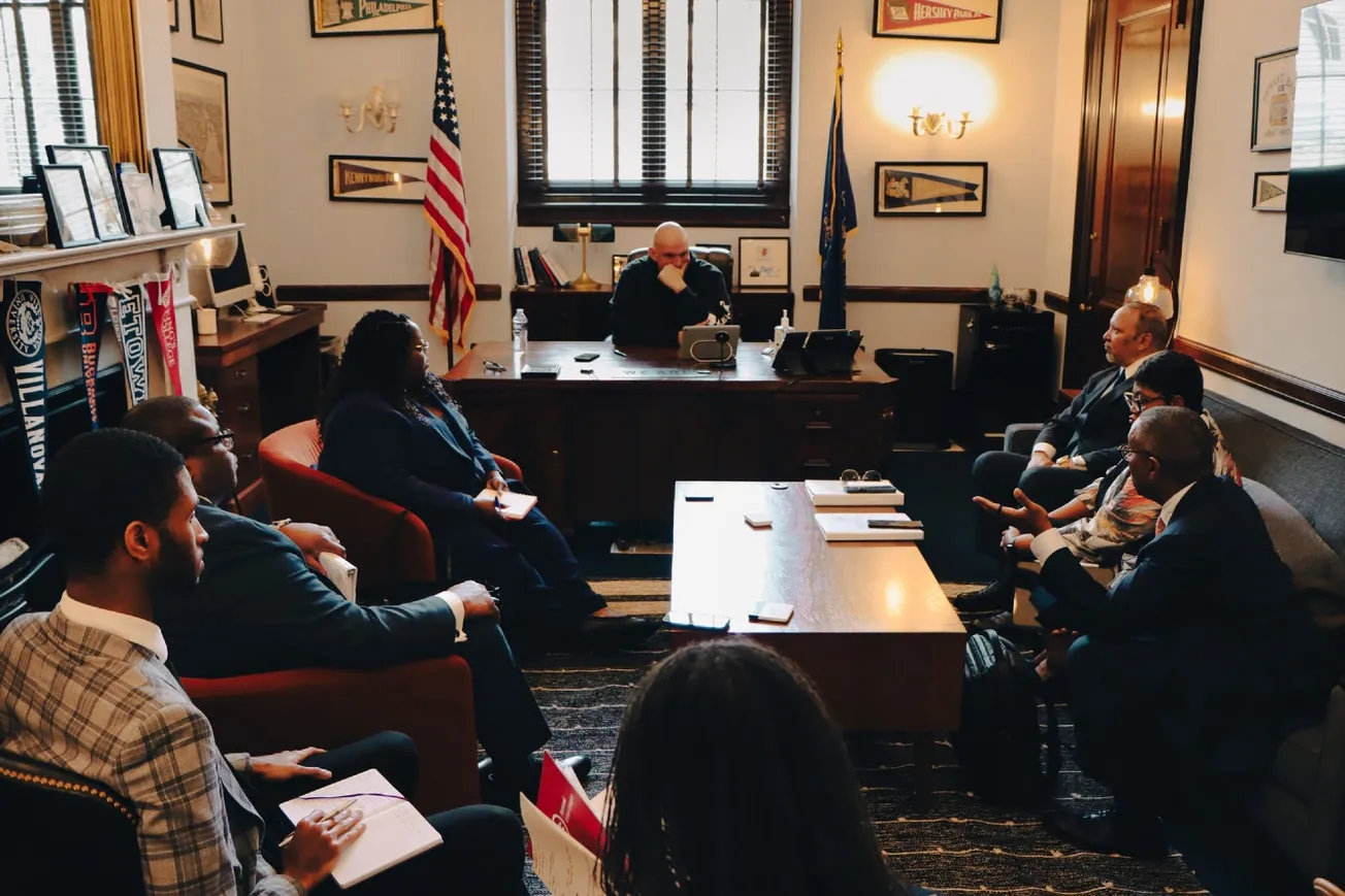 Poll: Fetterman More Popular With Republicans Than Dems