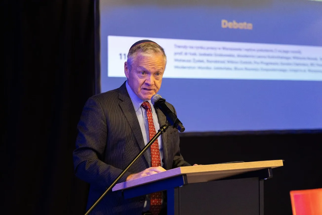 U.S. Ambassador Pushes Back After Polish Leader Criticizes Trump