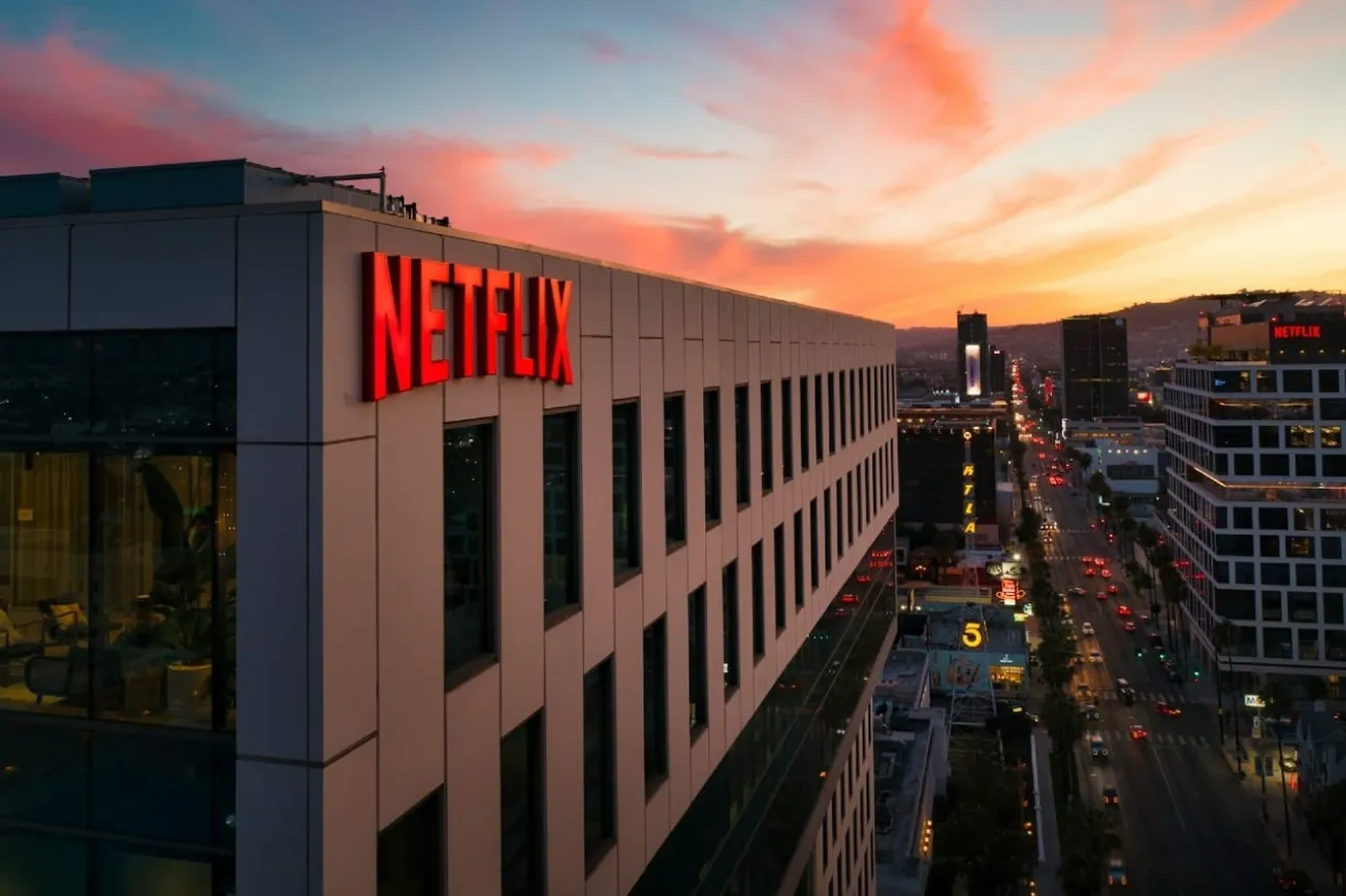 Netflix-Warner Bros. Deal Falters Under Growing Political And Legal Fire