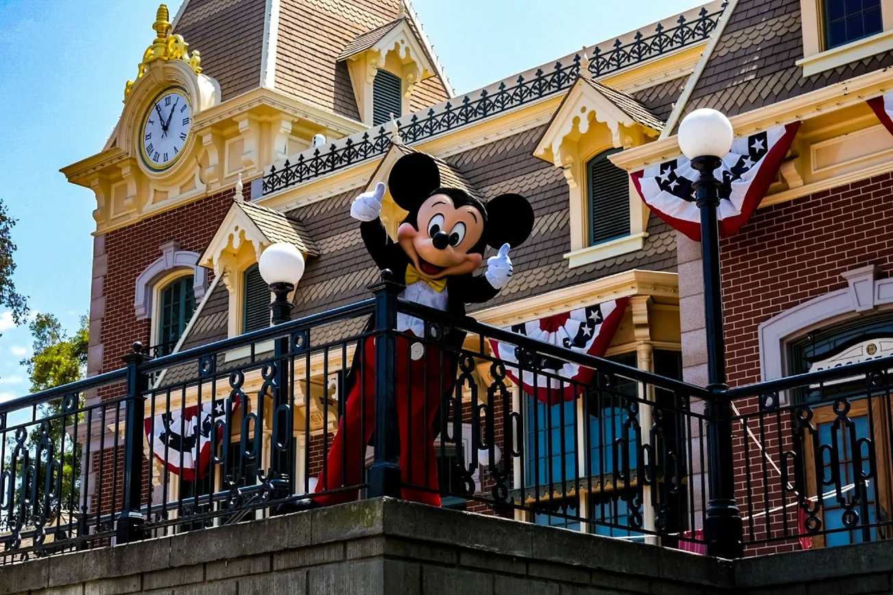 Disney Beats Estimates As Theme Parks Drive Strong Quarter