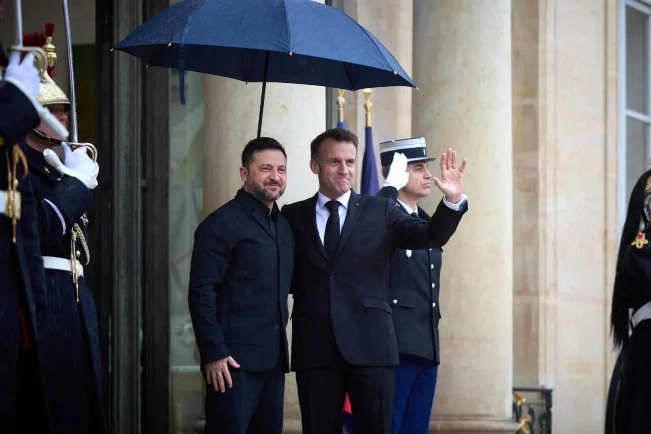 Zelensky Meets Macron In Paris To Push For More Pressure On Russia