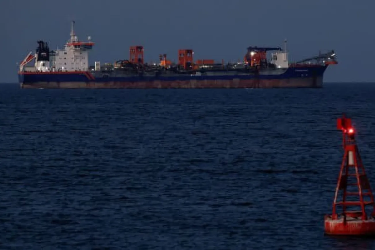 Why Iran Is Still Sending Oil To China Through The Strait Of Hormuz