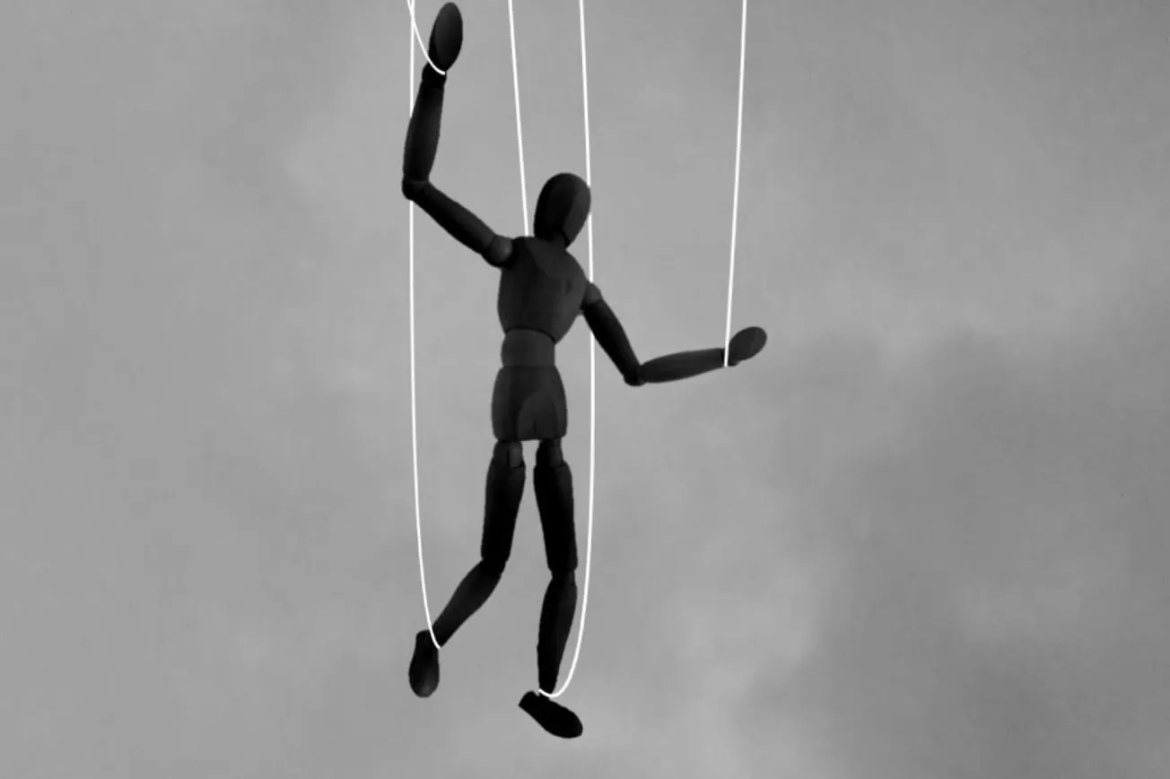 Cue The Iranian “Regime Change” Puppet