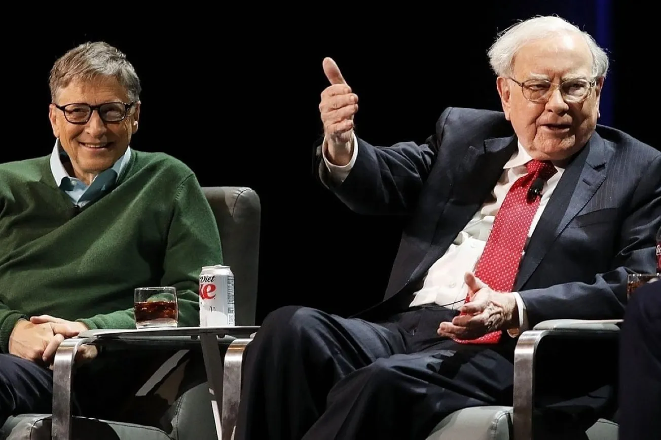 Buffett Distances Himself From Gates Over Epstein Fallout